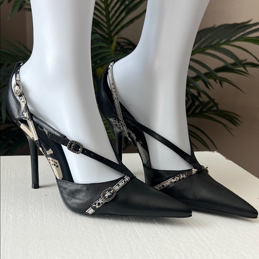 Carlos by Carlos Santana Black and Patterned Heels